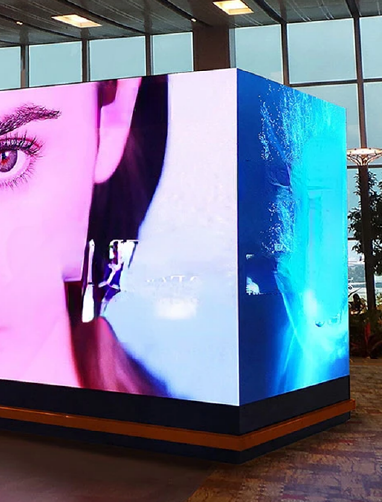 LED display with a 90 degree angle for wrapped content